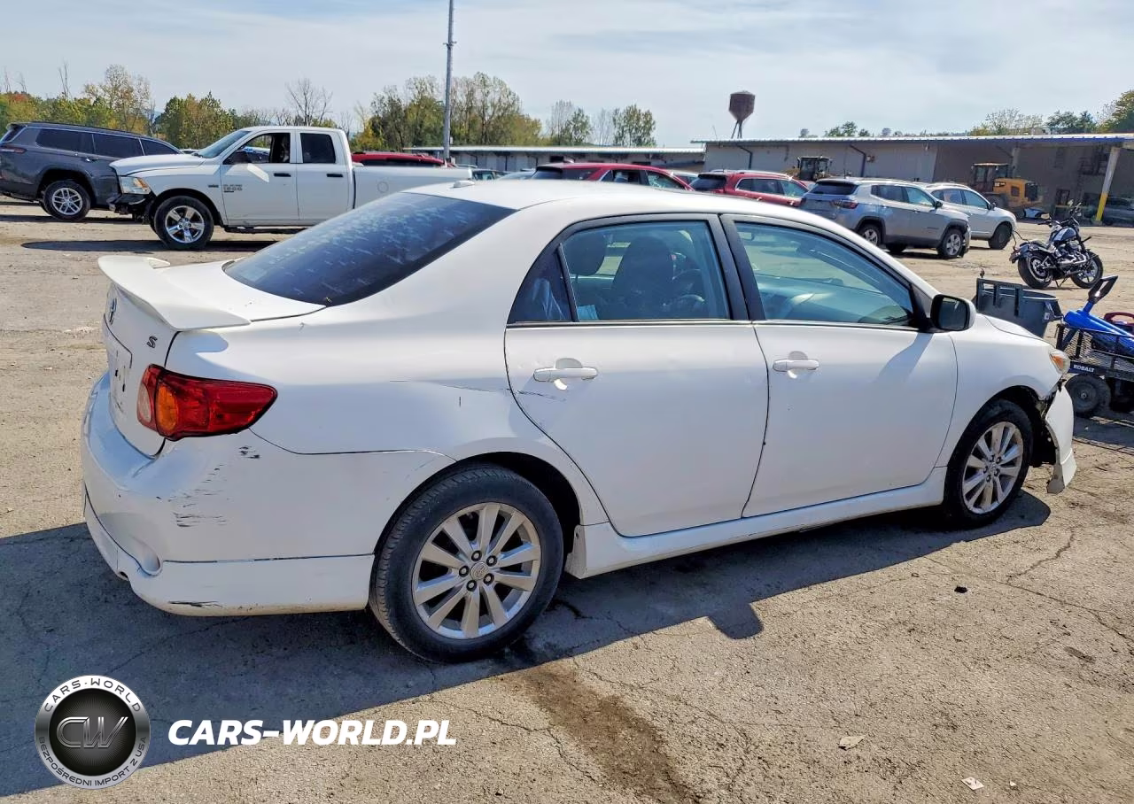 2010 Toyota Corolla S VIN:2T1BU4EE1AC450207 - 3