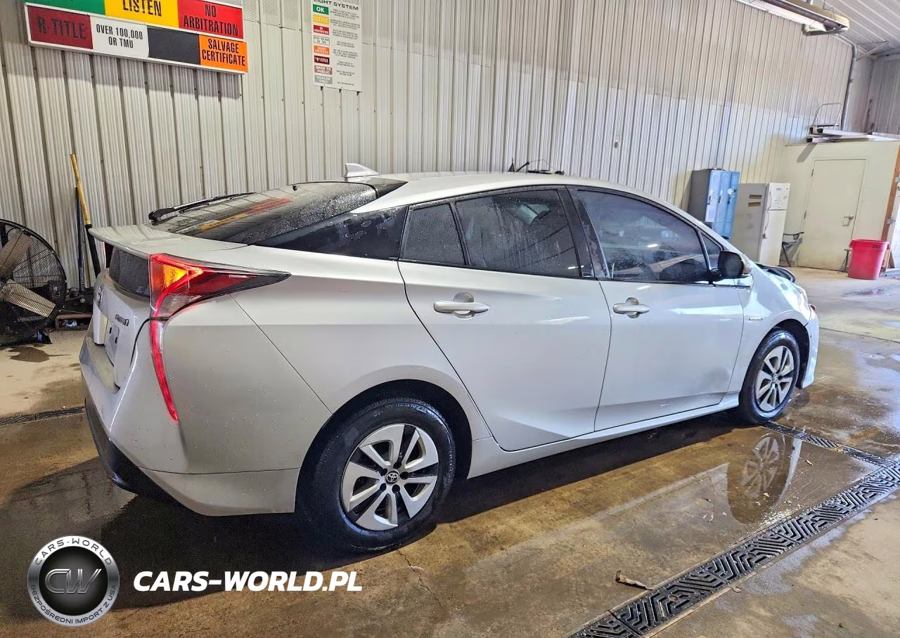 2016 Toyota Prius Four VIN:JTDKARFU0G3527422 - 3