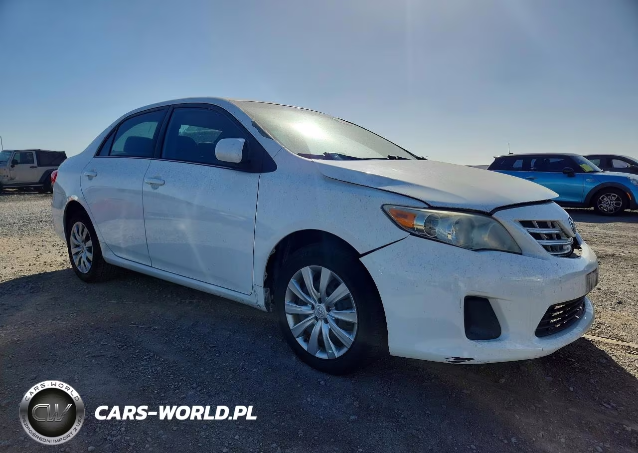 2013 Toyota Corolla Le VIN:5YFBU4EE1DP152440 - 4