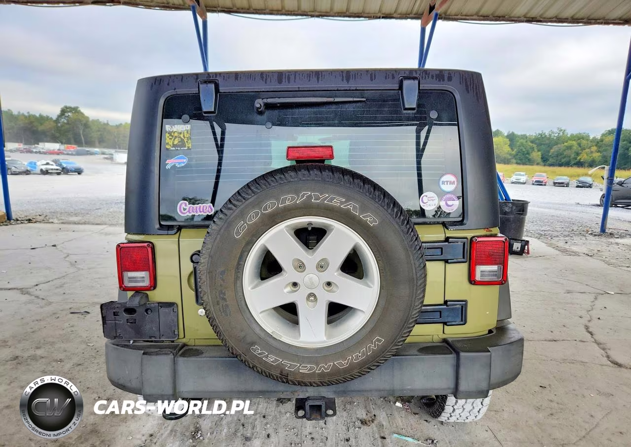 2013 Jeep Wrangler Sport VIN:1C4GJWAG0DL619003 - 6