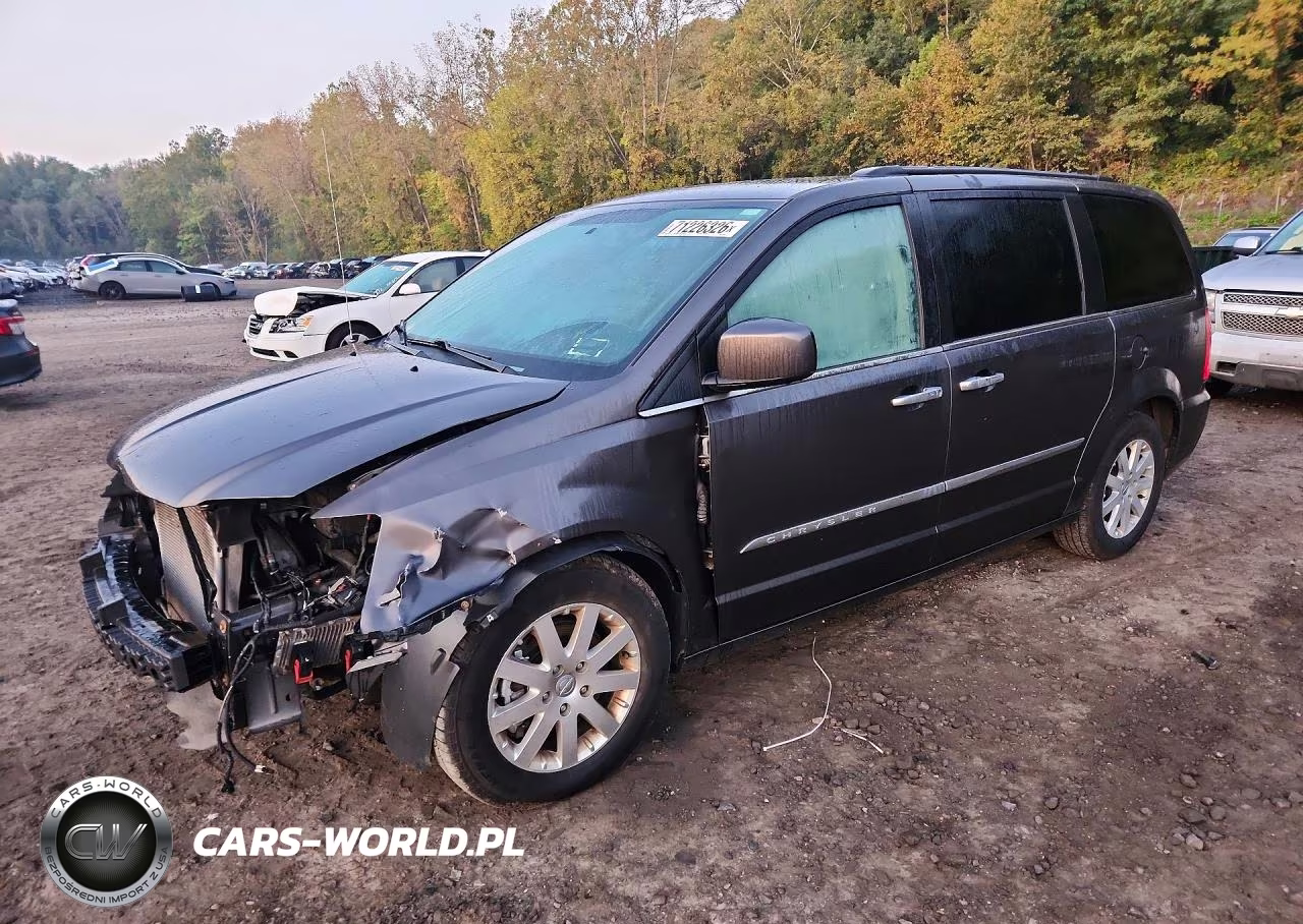 2015 Chrysler Town & Country Touring VIN:2C4RC1BG3FR630432 - 1