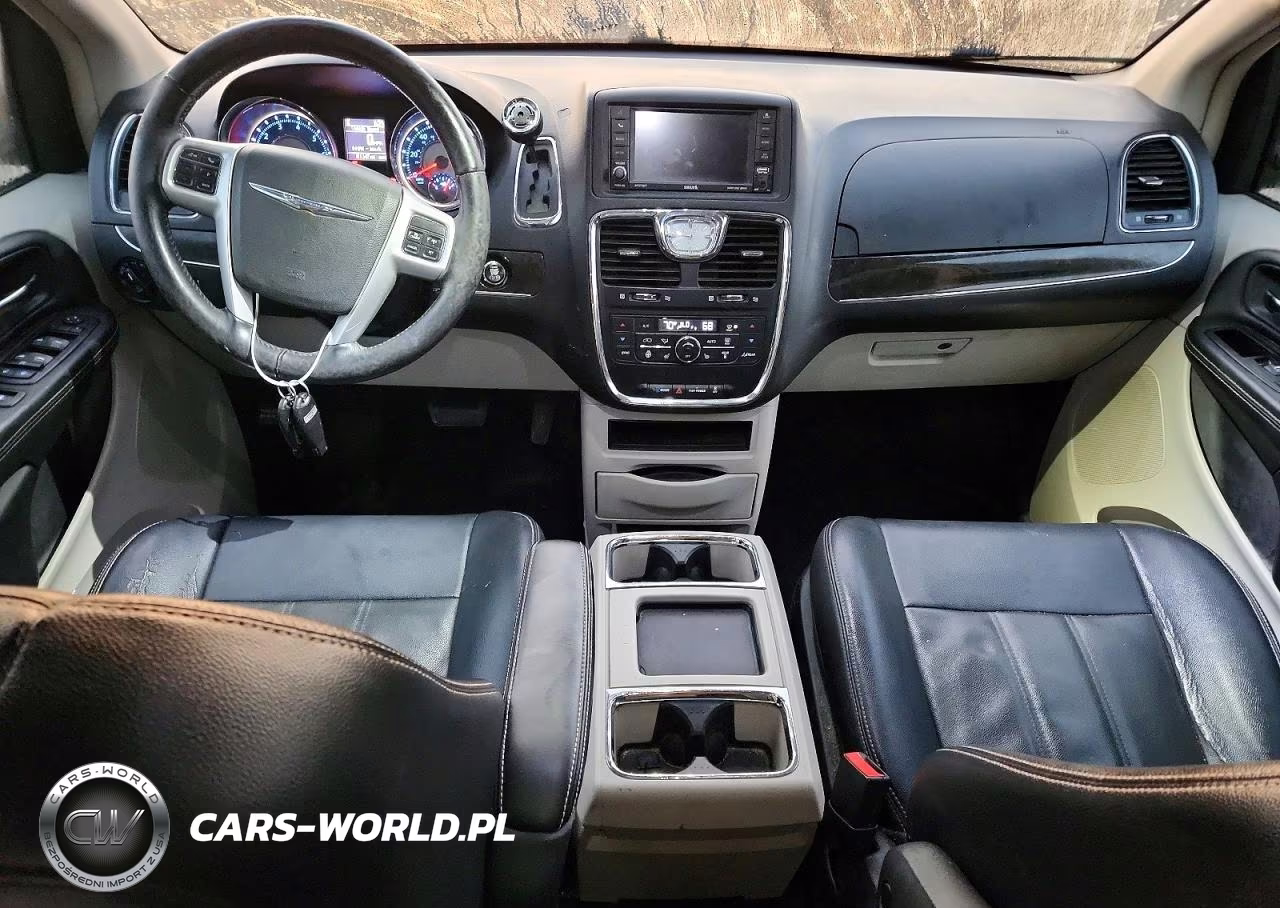 2015 Chrysler Town & Country Touring VIN:2C4RC1BG3FR630432 - 8