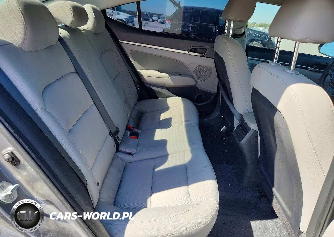 2018 Hyundai Elantra Sel VIN:5NPD84LF4JH246099 - 10