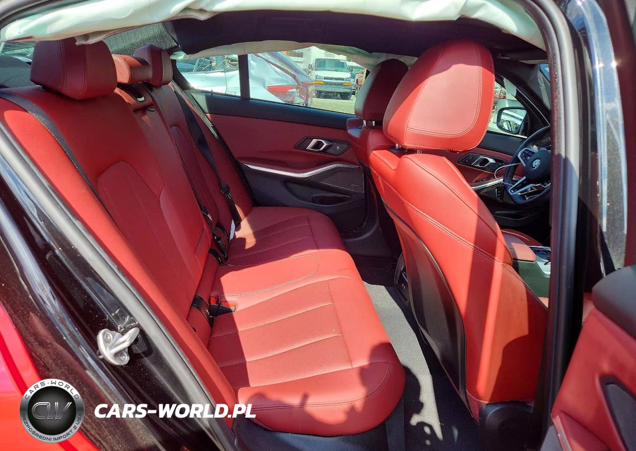 2025 BMW M340Xi VIN:3MW69FT03S8F24649 - 10