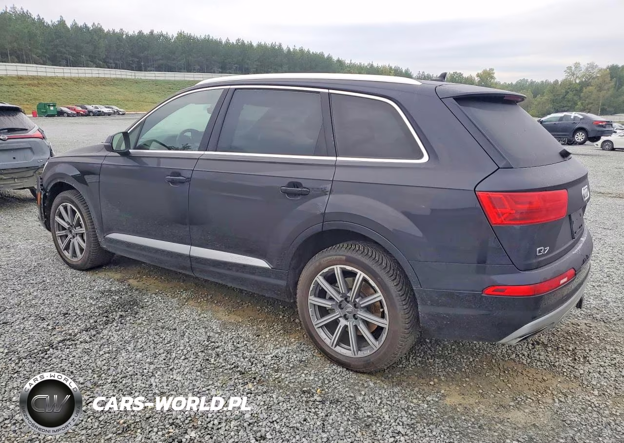 2018 Audi Q7 Premium Plus VIN:WA1LAAF78JD022790 - 2