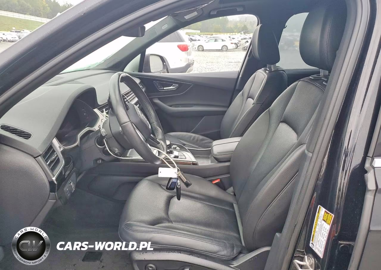 2018 Audi Q7 Premium Plus VIN:WA1LAAF78JD022790 - 7