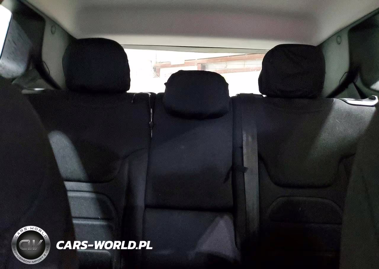 2021 Jeep Renegade Latitude VIN:ZACNJDBB5MPM33061 - 10