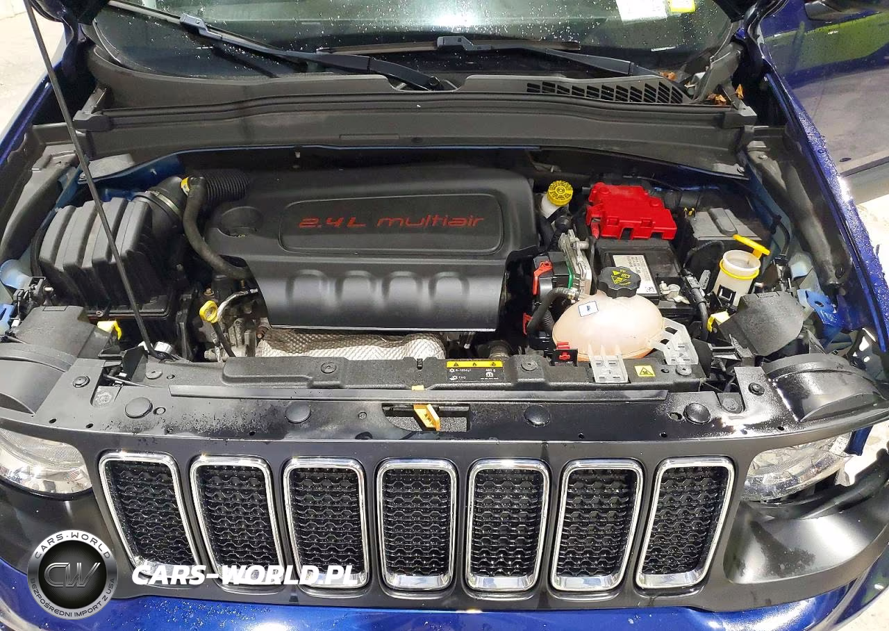 2021 Jeep Renegade Latitude VIN:ZACNJDBB5MPM33061 - 12