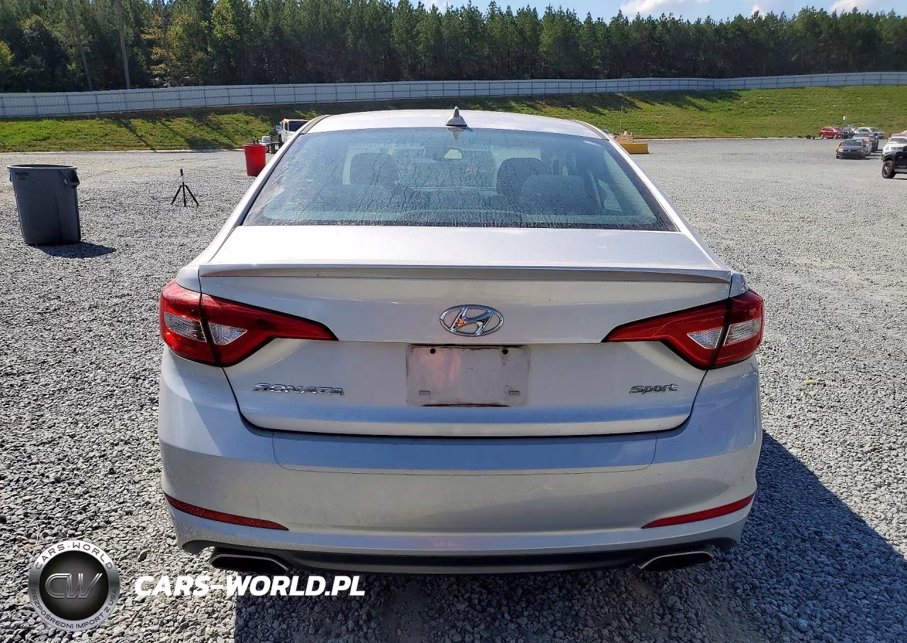 2015 Hyundai Sonata Sport VIN:5NPE34AF2FH110535 - 6
