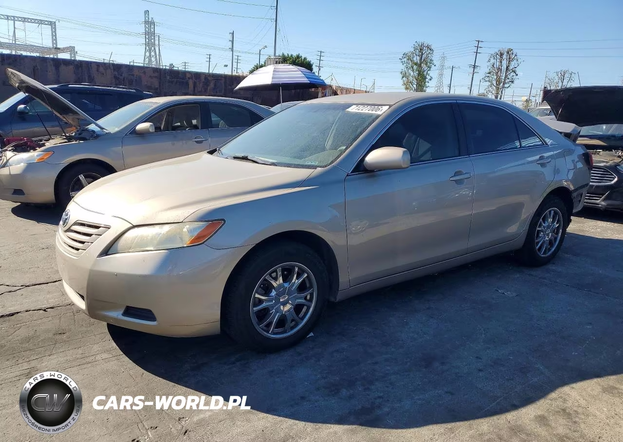 2007 Toyota Camry Le – zdjęcie 1 z 12