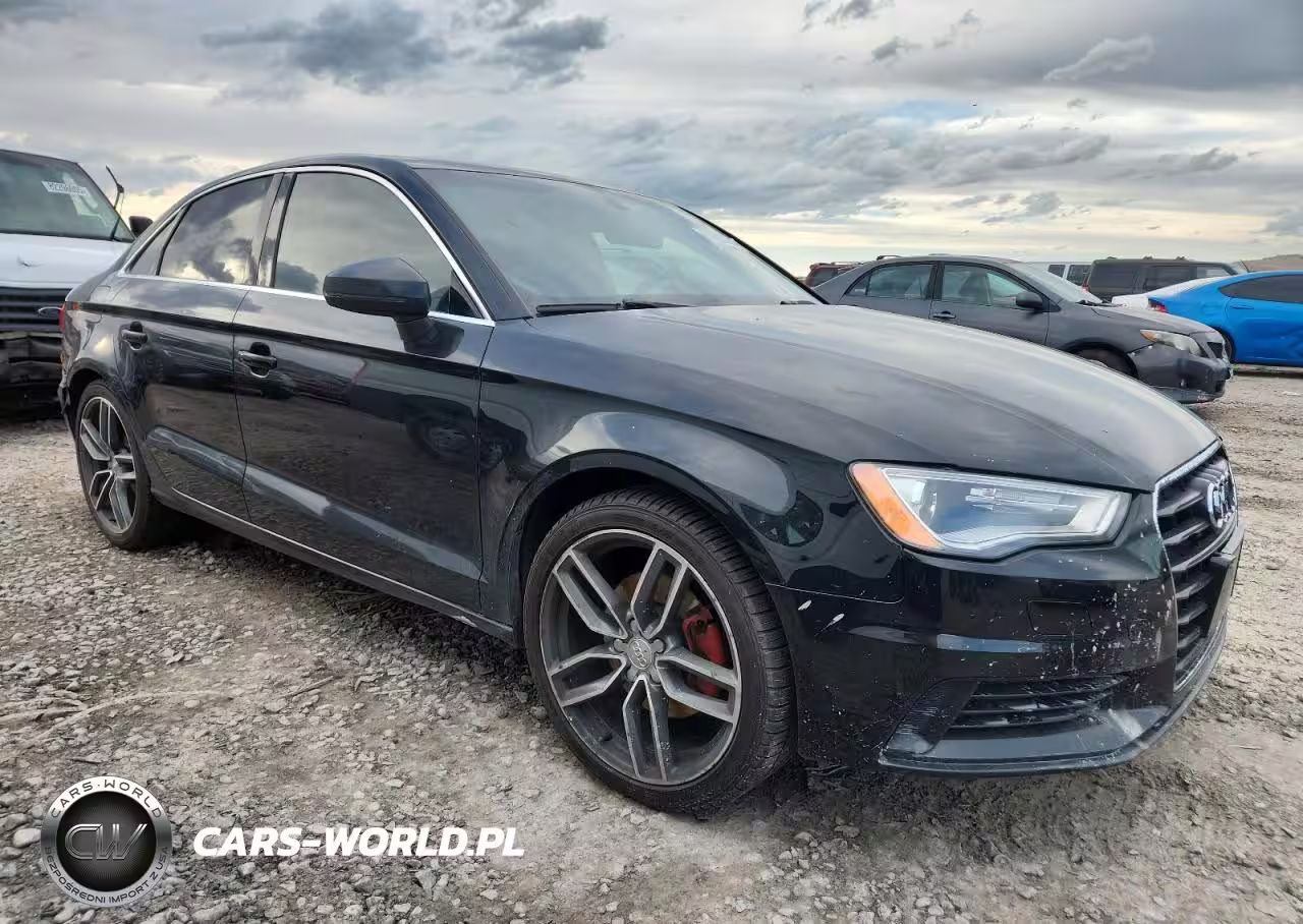 2015 Audi A3 Premium VIN:WAUACGFF8F1032985 - 4