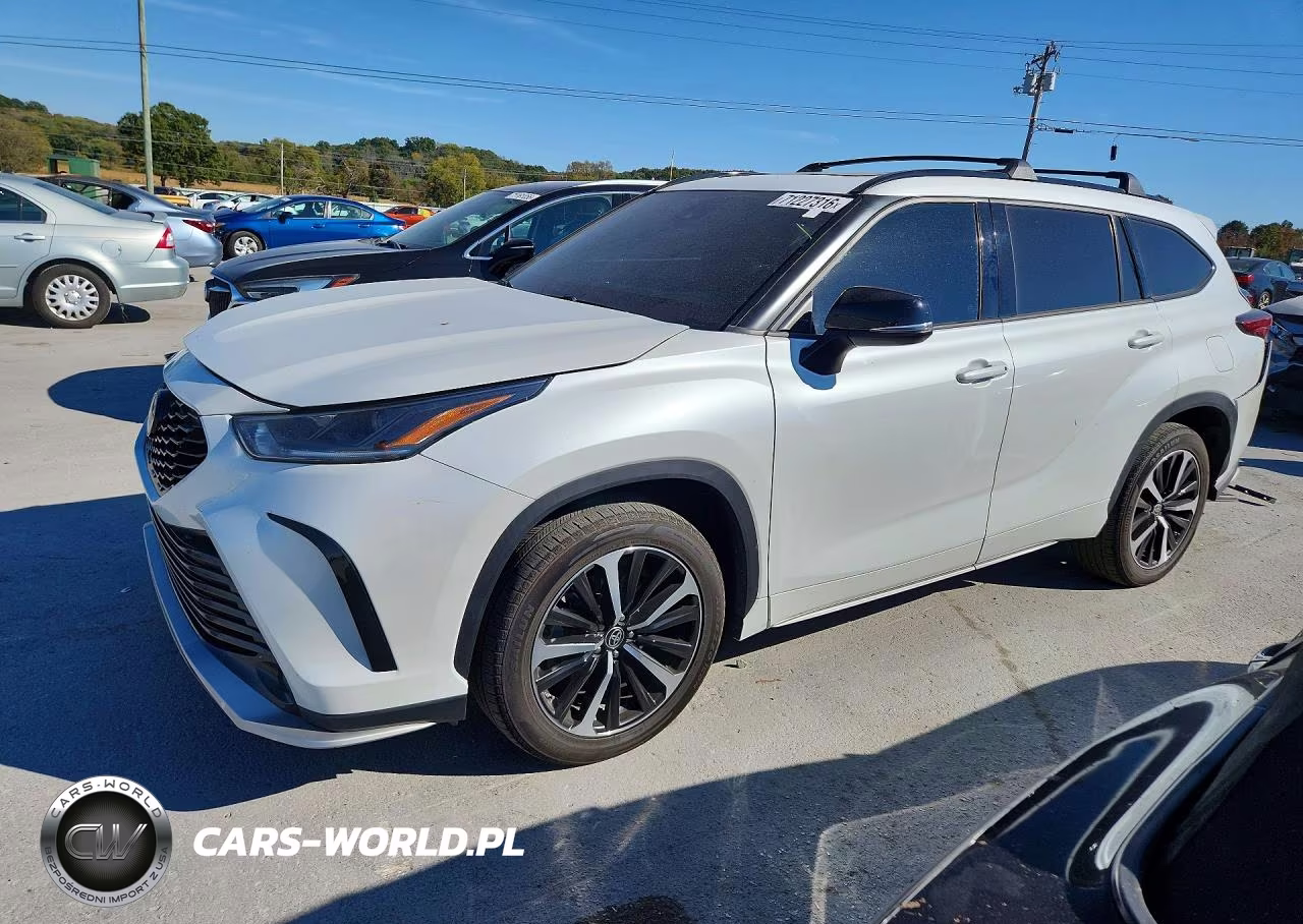 2022 Toyota Highlander Xse