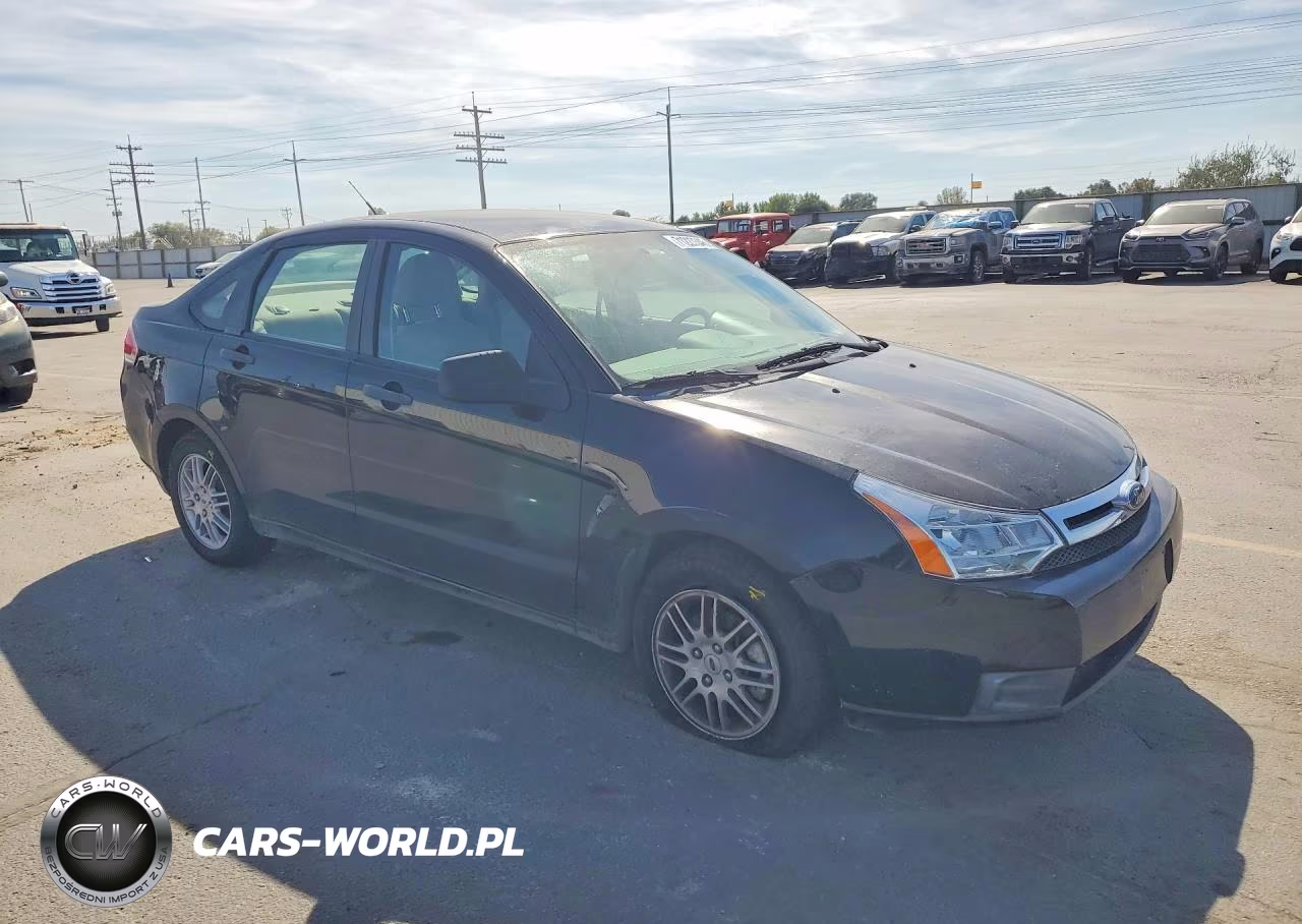 2010 Ford Focus Se VIN:1FAHP3FN9AW217991 - 4