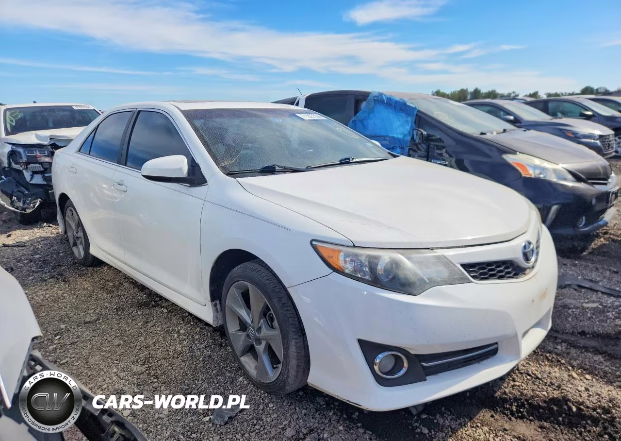 2012 Toyota Camry Se V6 VIN:4T1BK1FK1CU520931 - 4