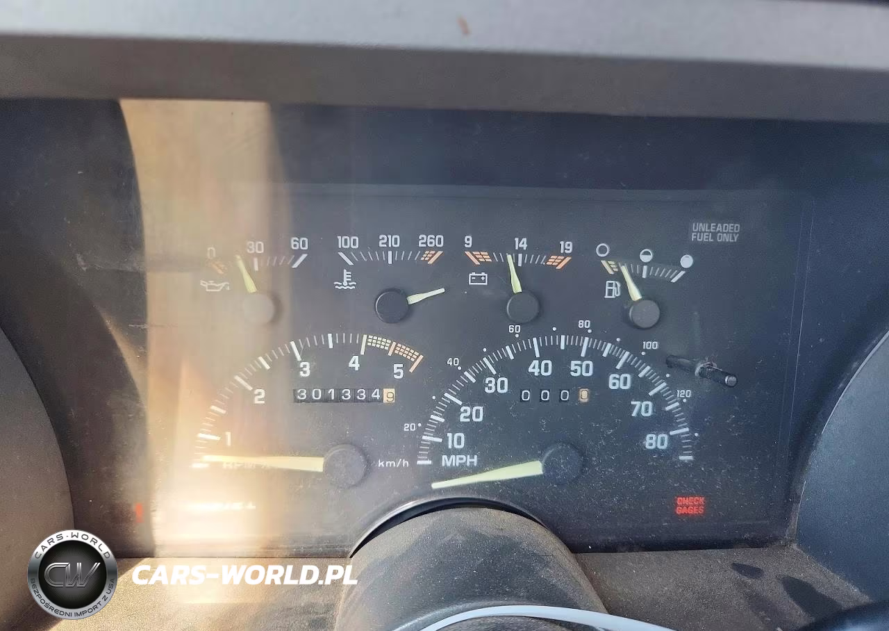 1992 Chevrolet Gmt-400 C1500 VIN:2GCEC19K6N1179194 - 9