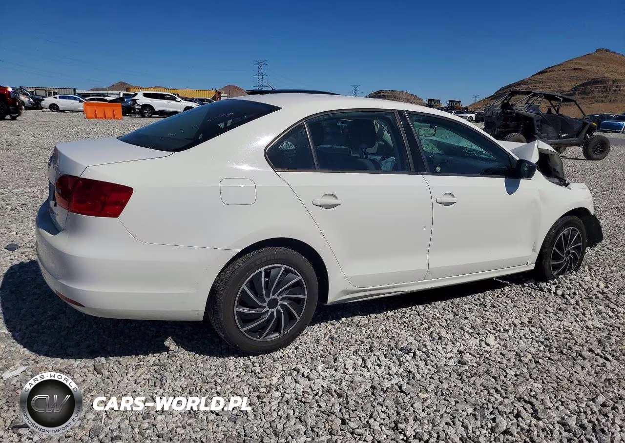 2013 Volkswagen Jetta Base VIN:3VW2K7AJ9DM365490 - 3