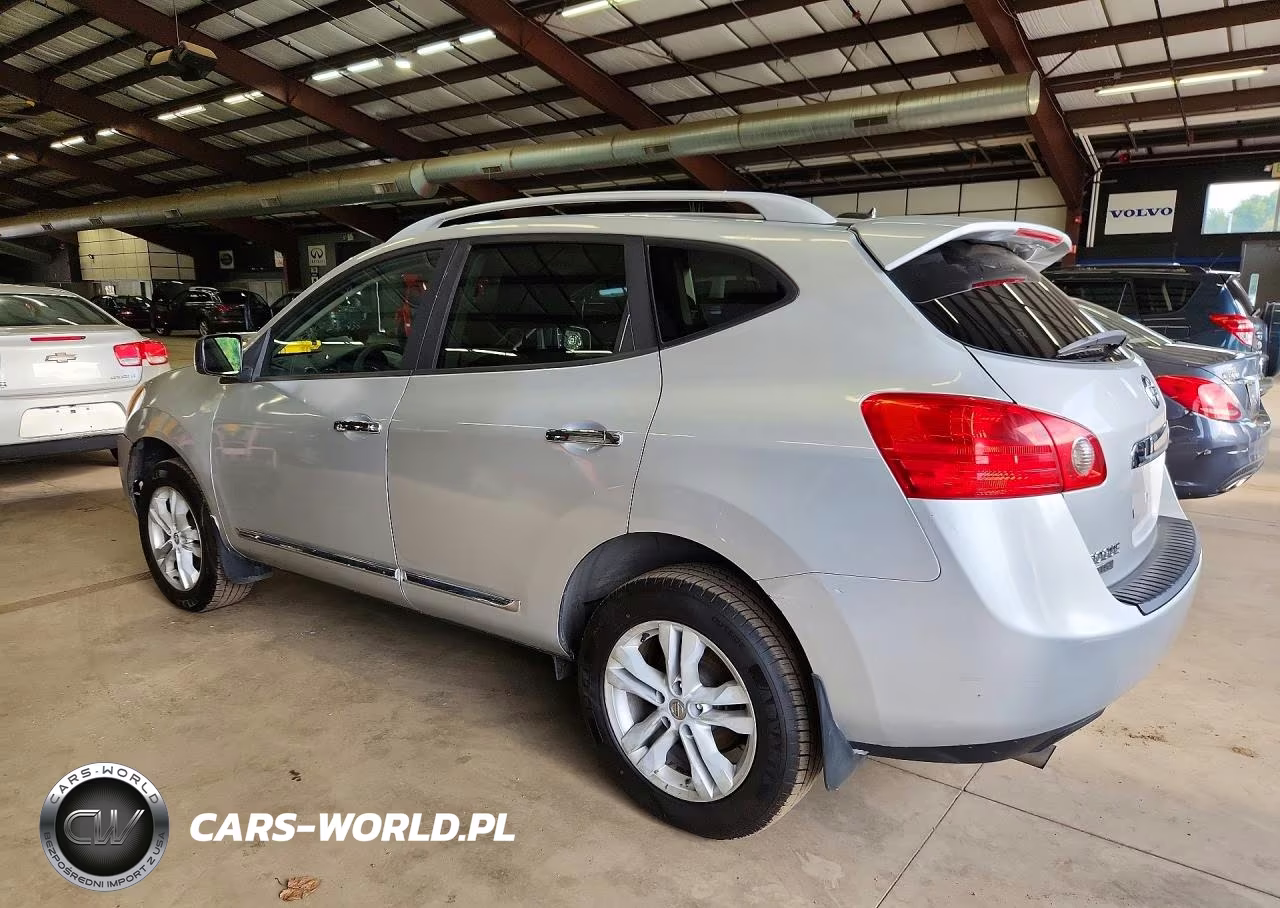 2015 Nissan Rogue Select S VIN:JN8AS5MV1FW769358 - 2