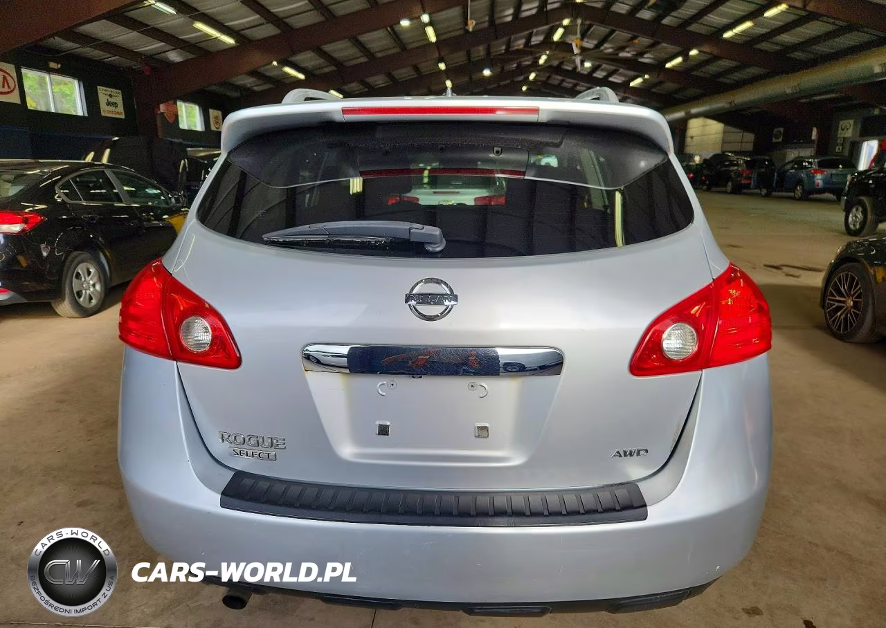 2015 Nissan Rogue Select S VIN:JN8AS5MV1FW769358 - 6