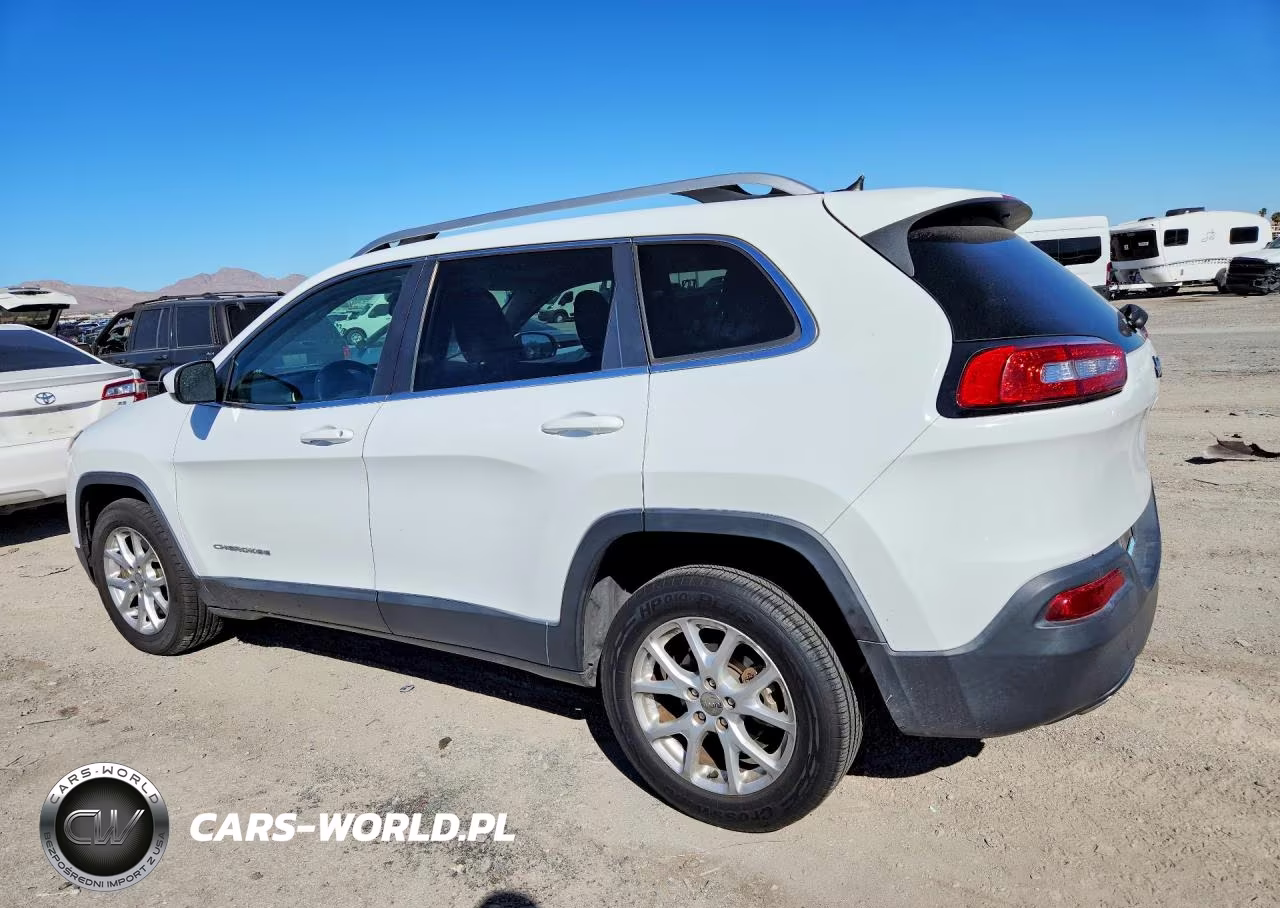 2015 Jeep Cherokee Latitude VIN:1C4PJLCB7FW536489 - 2