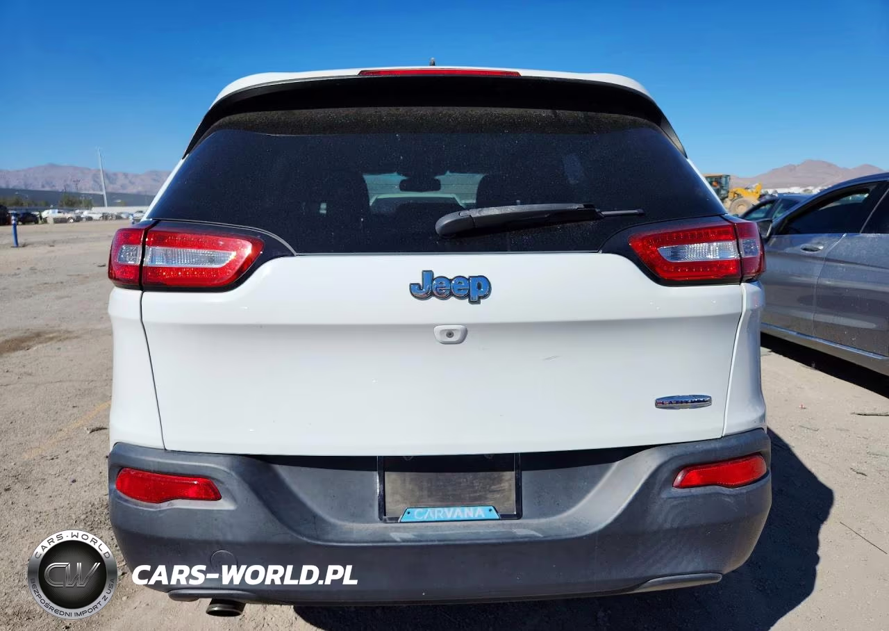 2015 Jeep Cherokee Latitude VIN:1C4PJLCB7FW536489 - 6