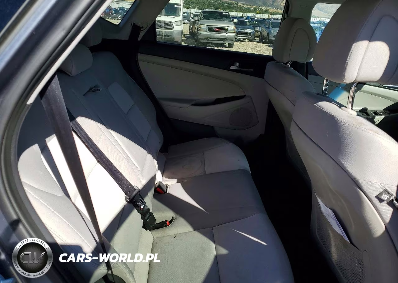 2017 Hyundai Tucson Se VIN:KM8J3CA4XHU385128 - 11