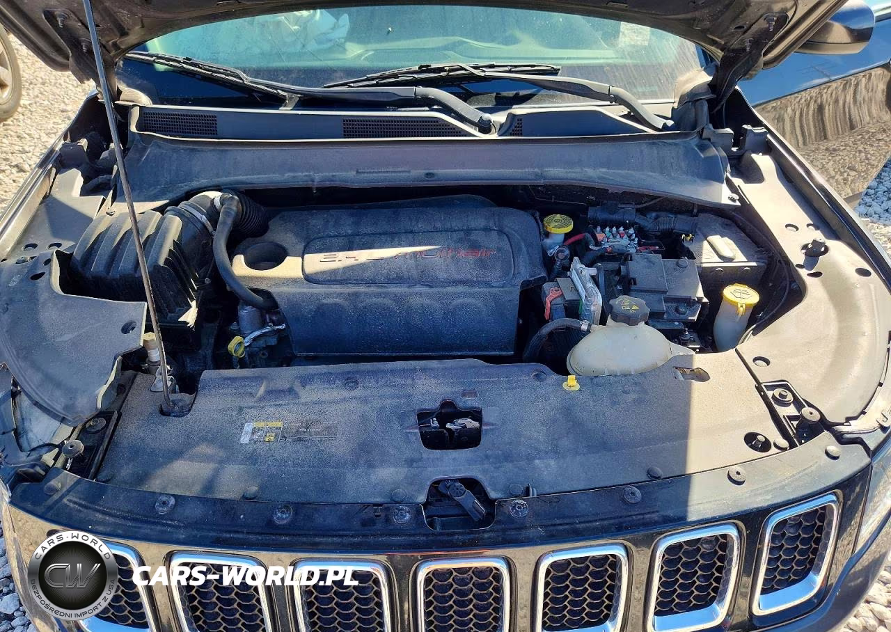 2018 Jeep Compass Latitude VIN:3C4NJDBB5JT283864 - 11