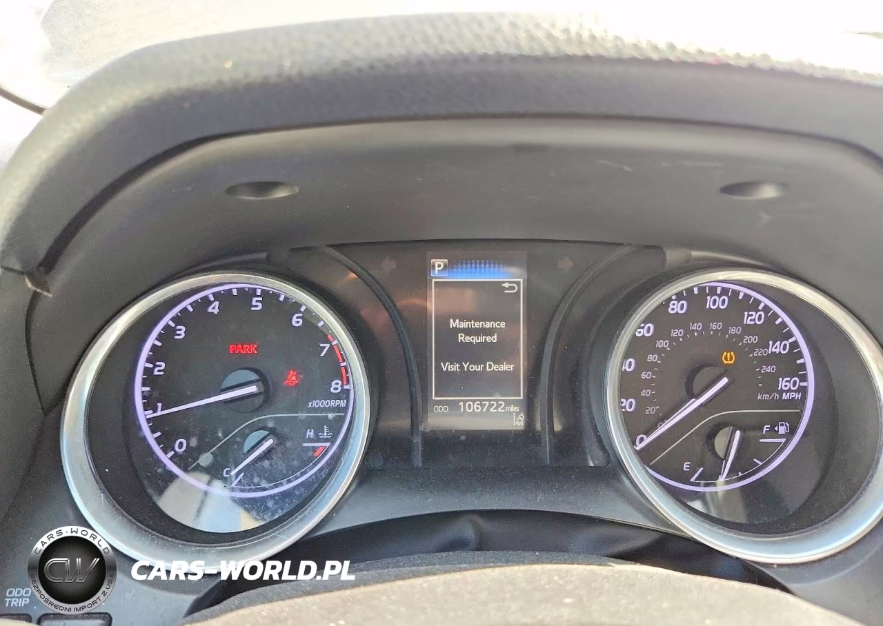 2018 Toyota Camry Le VIN:4T1B11HKXJU580798 - 9
