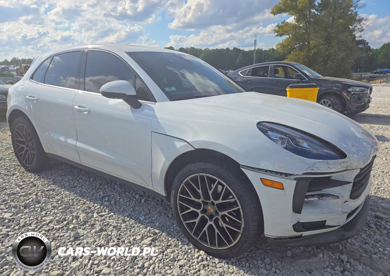 2020 Porsche Macan VIN:WP1AA2A55LLB01611 - 4
