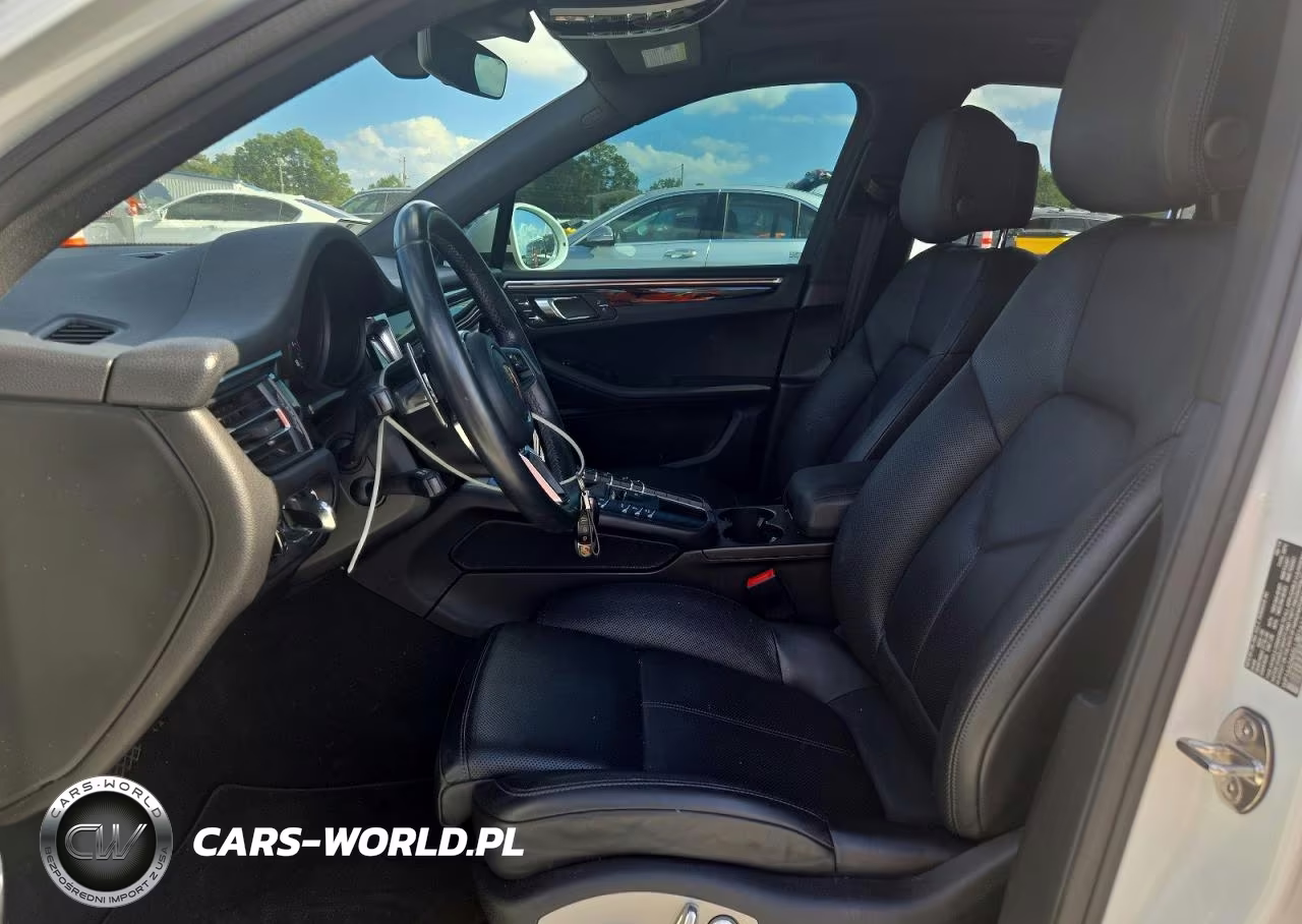 2020 Porsche Macan VIN:WP1AA2A55LLB01611 - 7