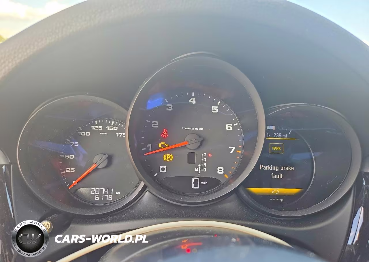 2020 Porsche Macan VIN:WP1AA2A55LLB01611 - 9