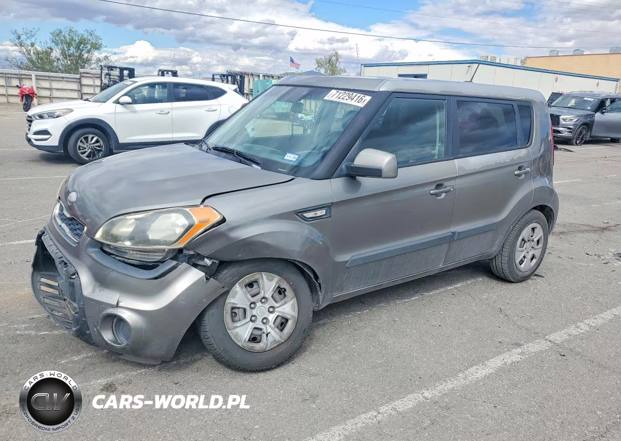 2013 Kia Soul Base