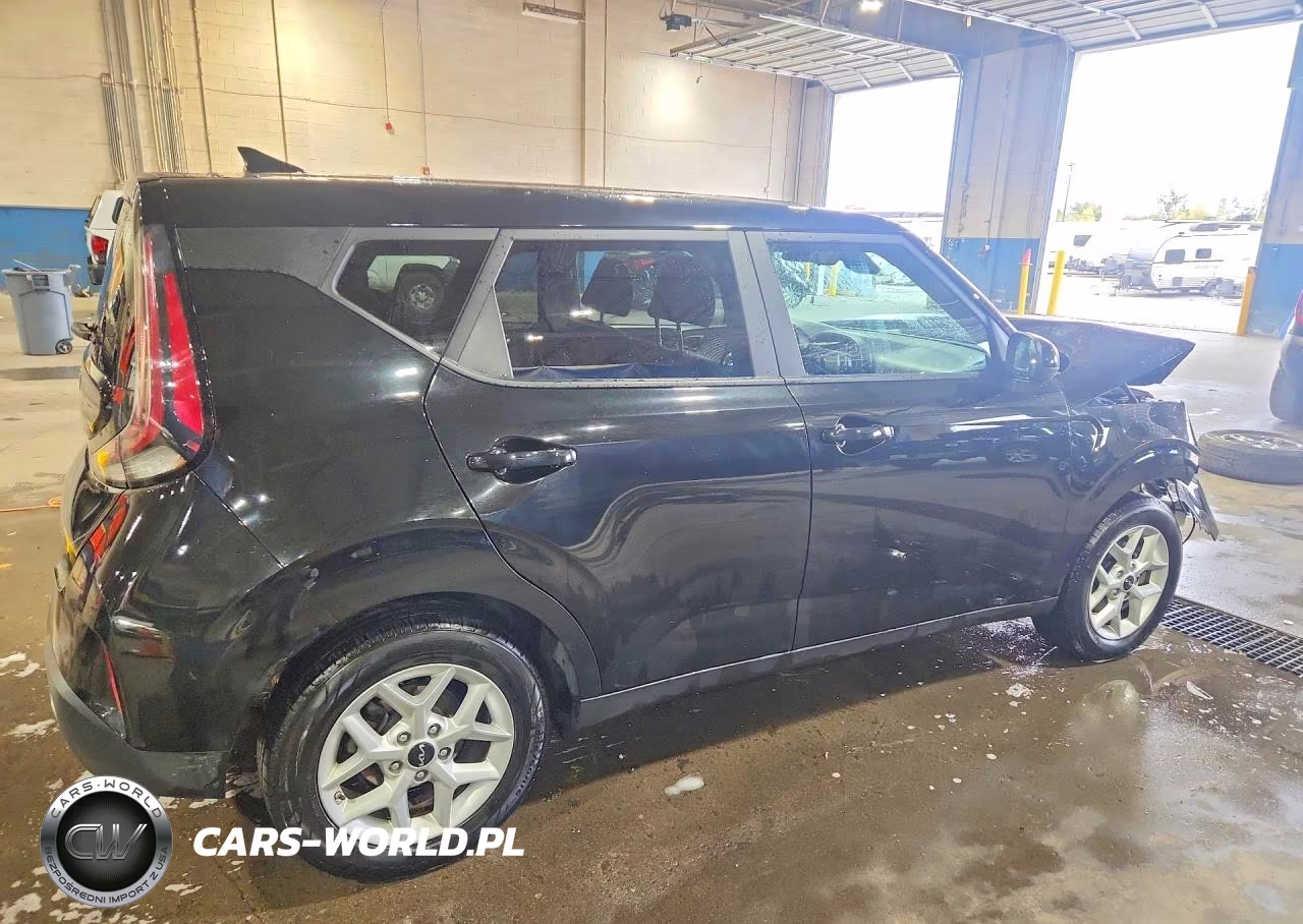 2024 Kia Soul Lx VIN:KNDJ23AU2R7238955 - 3