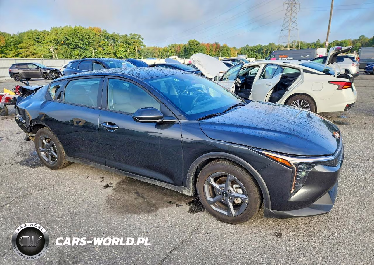 2026 Kia K4 Lxs VIN:3KPFT4DE0TE319442 - 4