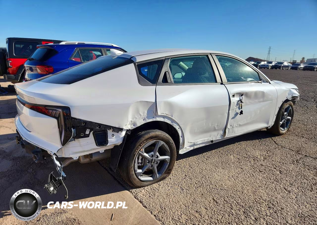 2026 Kia K4 Lxs VIN:3KPFT4DE3TE344917 - 3