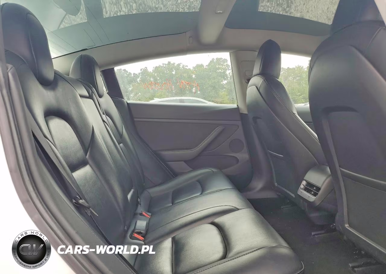 2022 Tesla Model 3 VIN:5YJ3E1EA9NF370524 - 10