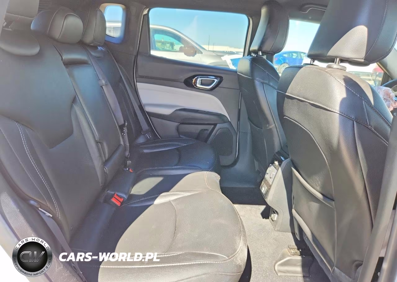 2025 Jeep Compass Limited VIN:3C4NJDCN1ST524863 - 11