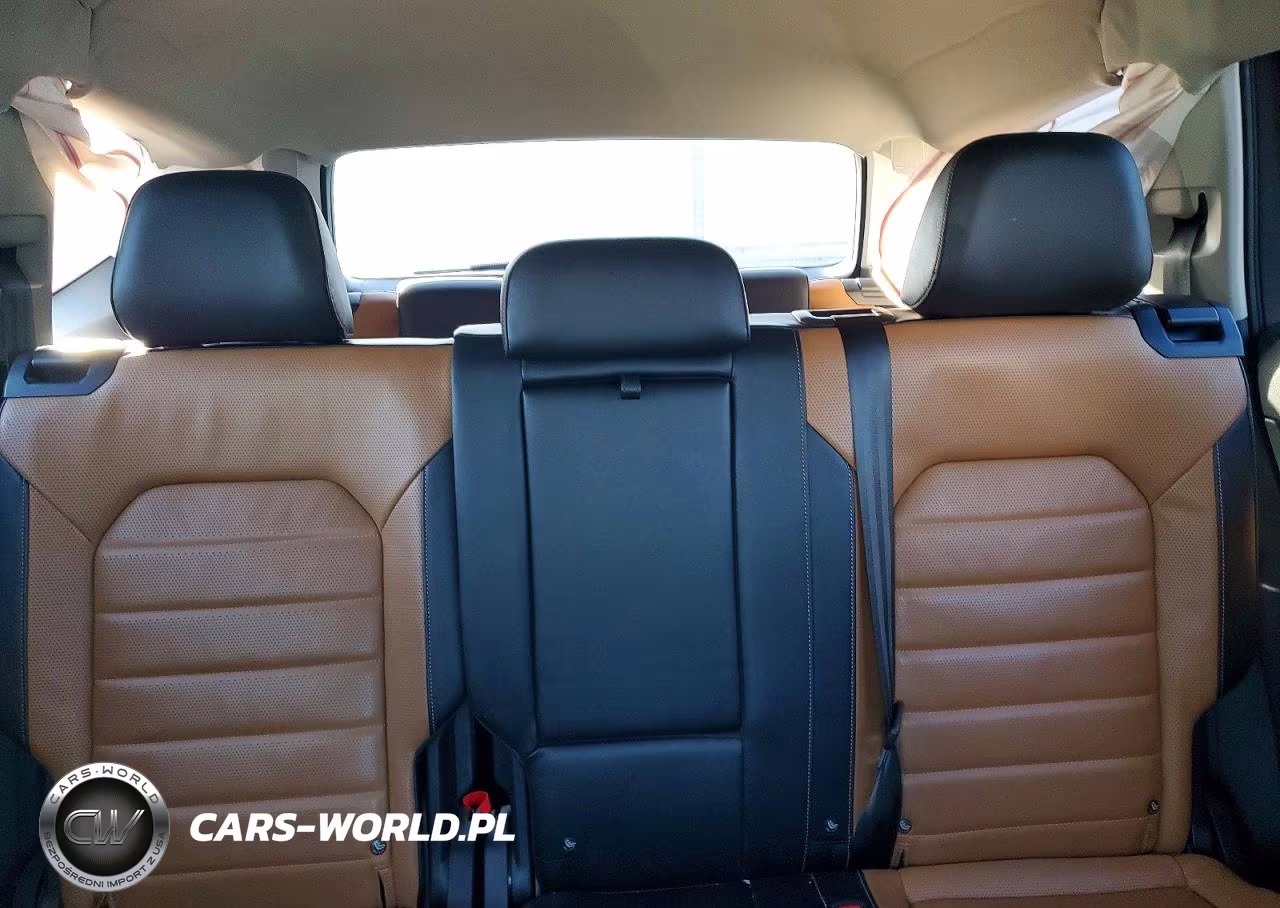 2019 Volkswagen Atlas Sel Premium VIN:1V2NR2CA2KC585126 - 10