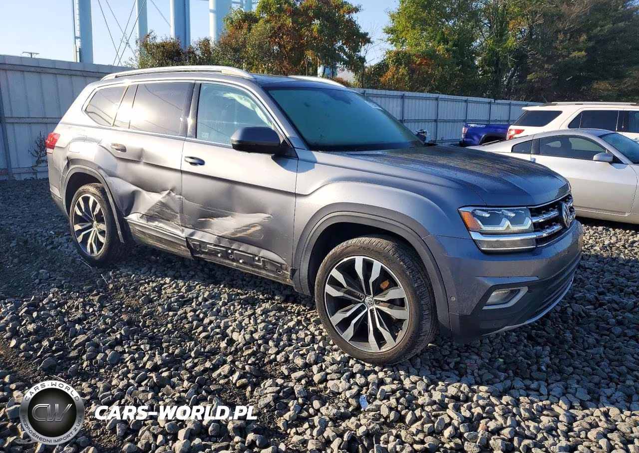 2019 Volkswagen Atlas Sel Premium VIN:1V2NR2CA2KC585126 - 4