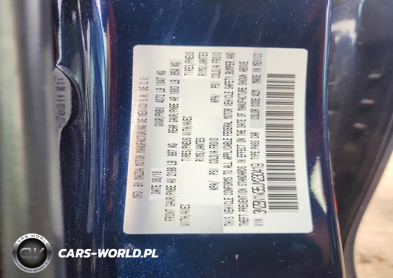 2018 Mazda 3 Grand Touring VIN:3MZBN1W35JM230419 - 12