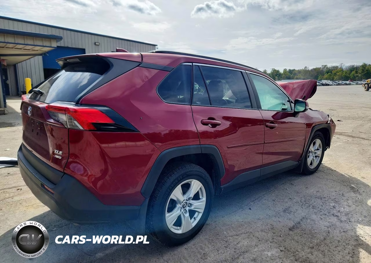 2019 Toyota Rav4 Xle VIN:2T3P1RFV4KW079951 - 3