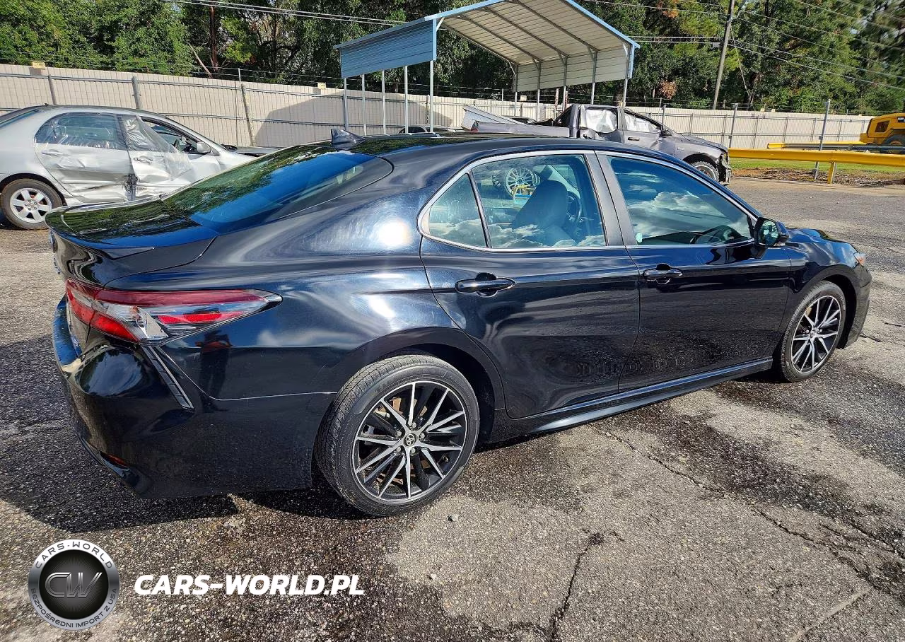 2022 Toyota Camry Se VIN:4T1G11AKXNU661600 - 3