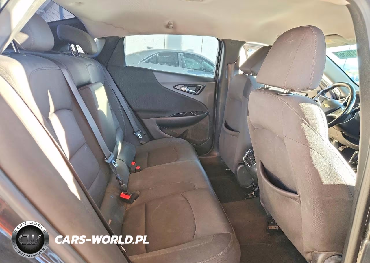 2018 Chevrolet Malibu Lt VIN:1G1ZD5ST7JF126203 - 10