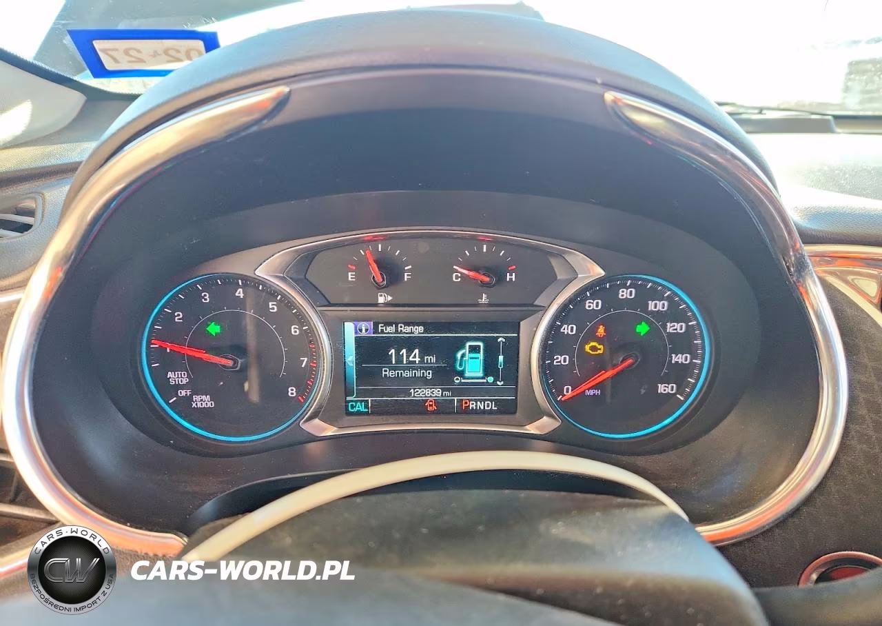 2018 Chevrolet Malibu Lt VIN:1G1ZD5ST7JF126203 - 9