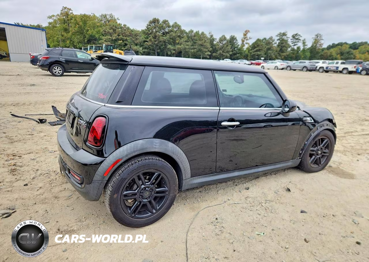 2012 Mini Cooper S VIN:WMWSV3C59CTY19480 - 3