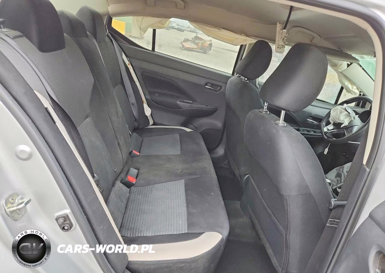 2022 Nissan Versa Sv VIN:3N1CN8EV9NL865452 - 10