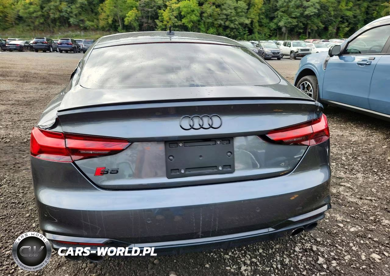 2022 Audi S5 Premium Plus VIN:WAUC4CF56NA011458 - 6
