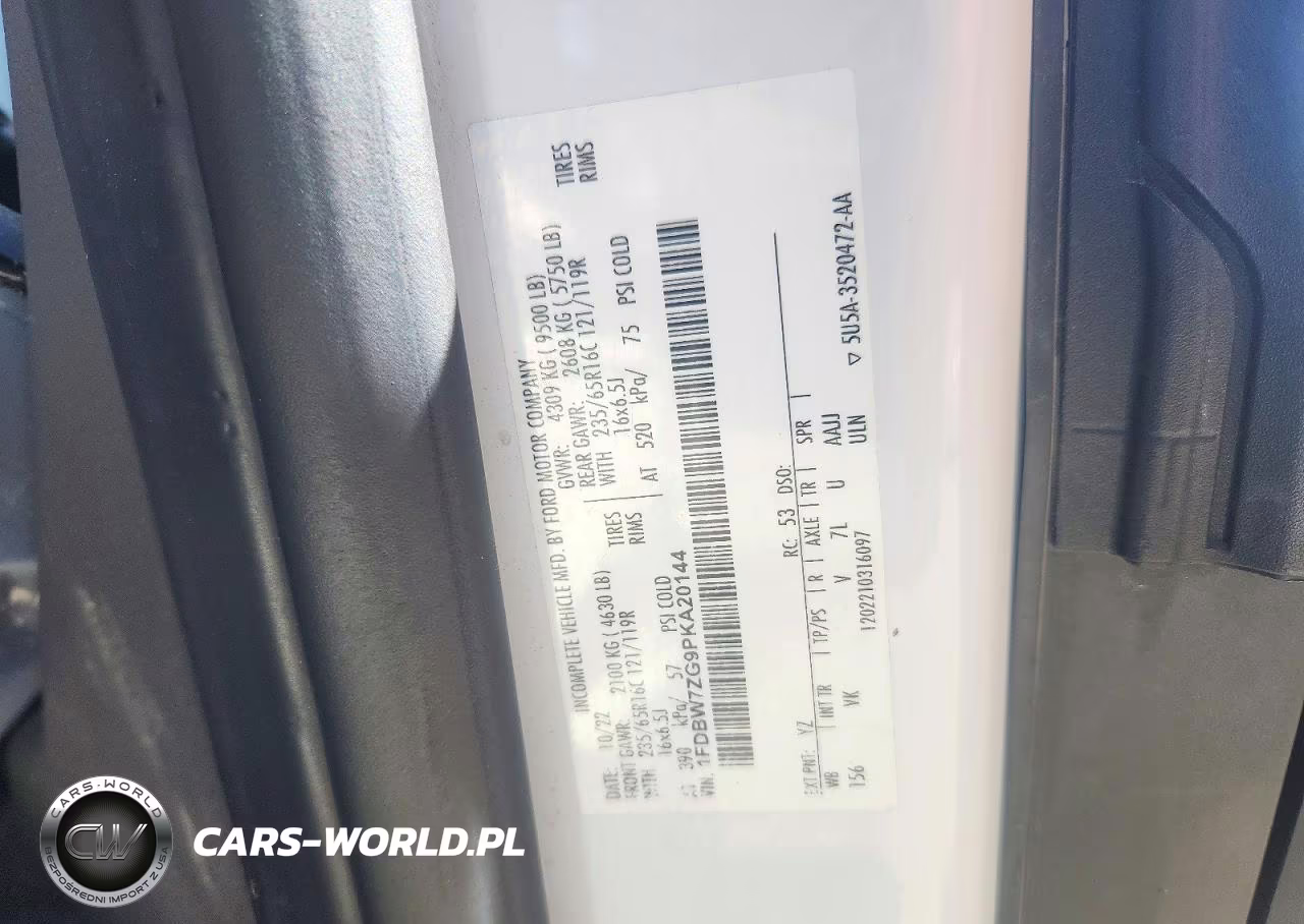 2023 Ford Transit Refrigerated Box Truck VIN:1FDBW7ZG9PKA20144 - 12