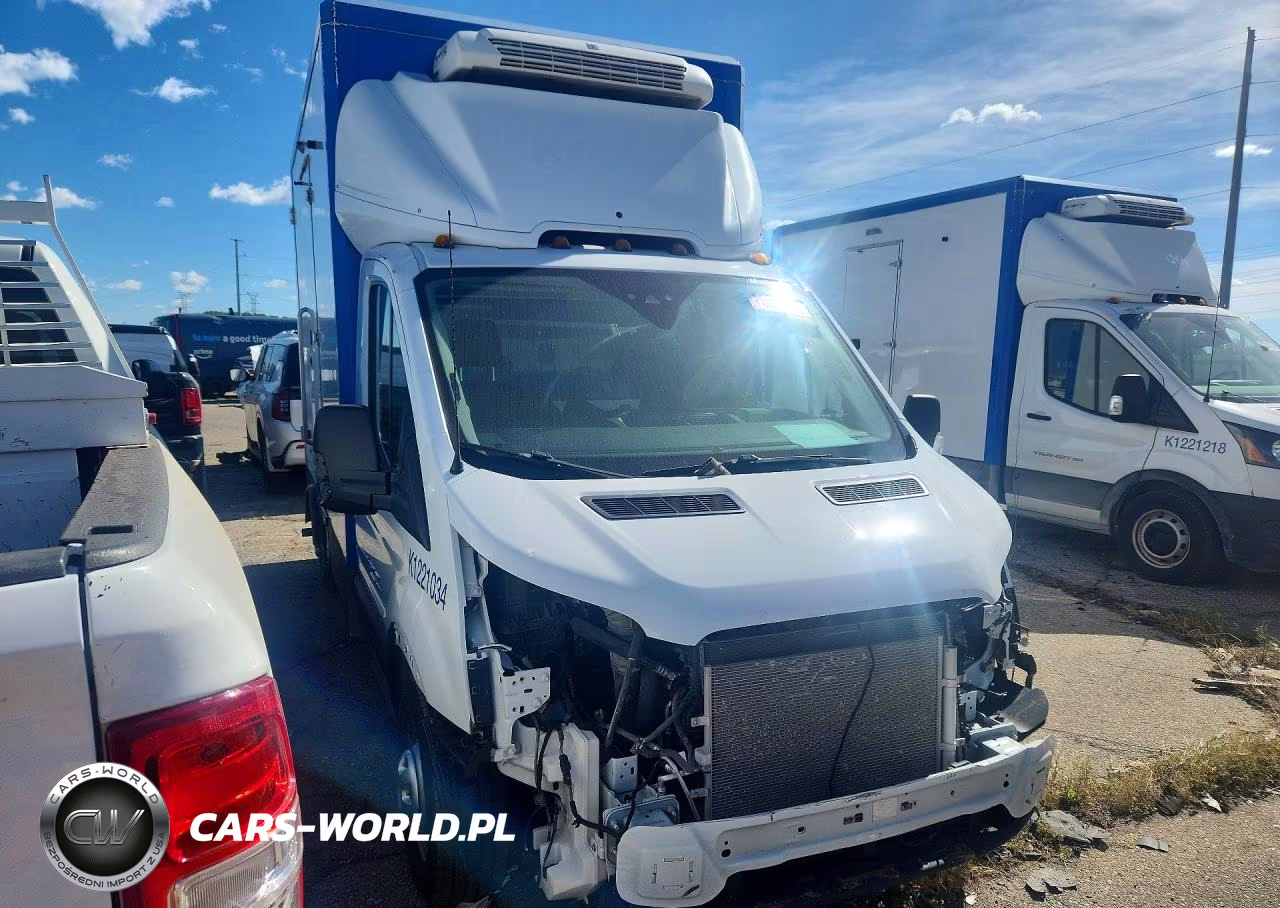 2023 Ford Transit Refrigerated Box Truck VIN:1FDBW7ZG9PKA20144 - 4