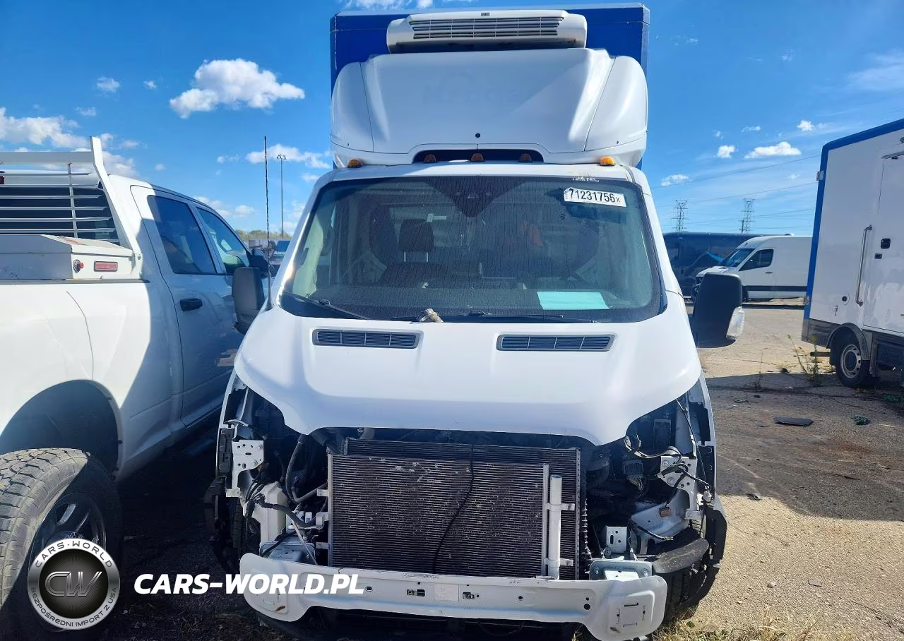 2023 Ford Transit Refrigerated Box Truck VIN:1FDBW7ZG9PKA20144 - 5