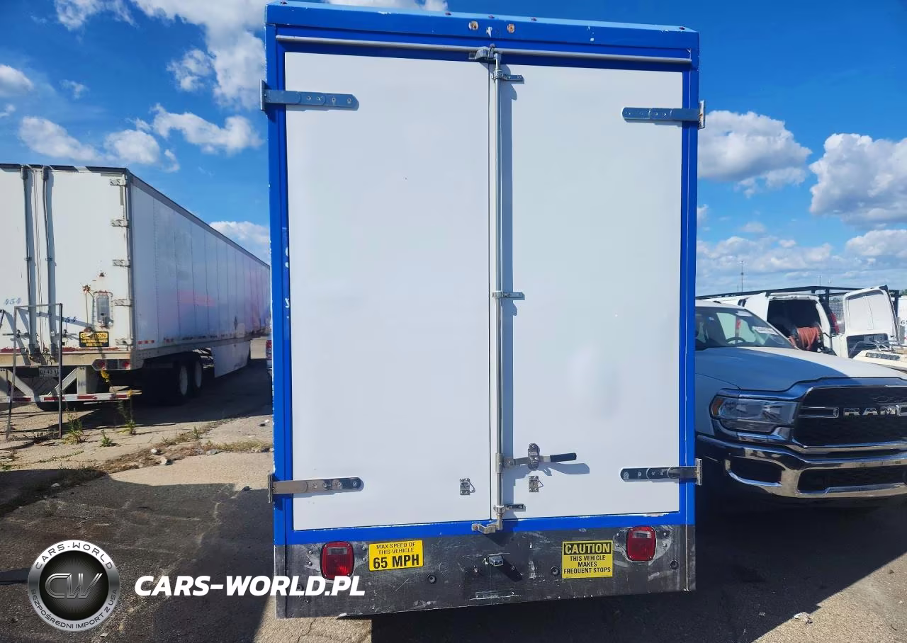 2023 Ford Transit Refrigerated Box Truck VIN:1FDBW7ZG9PKA20144 - 6